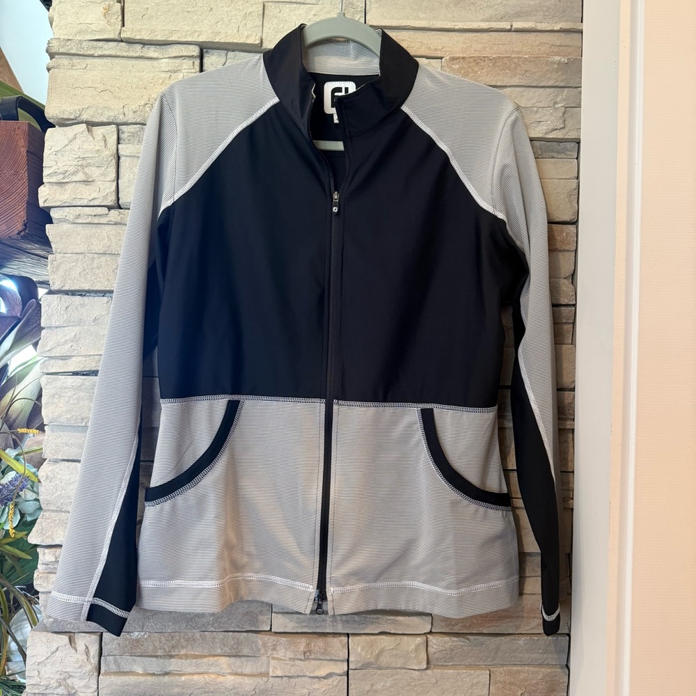 Footjoy Women’s Small FJ Black & Gray Golf Zip Up Jacket